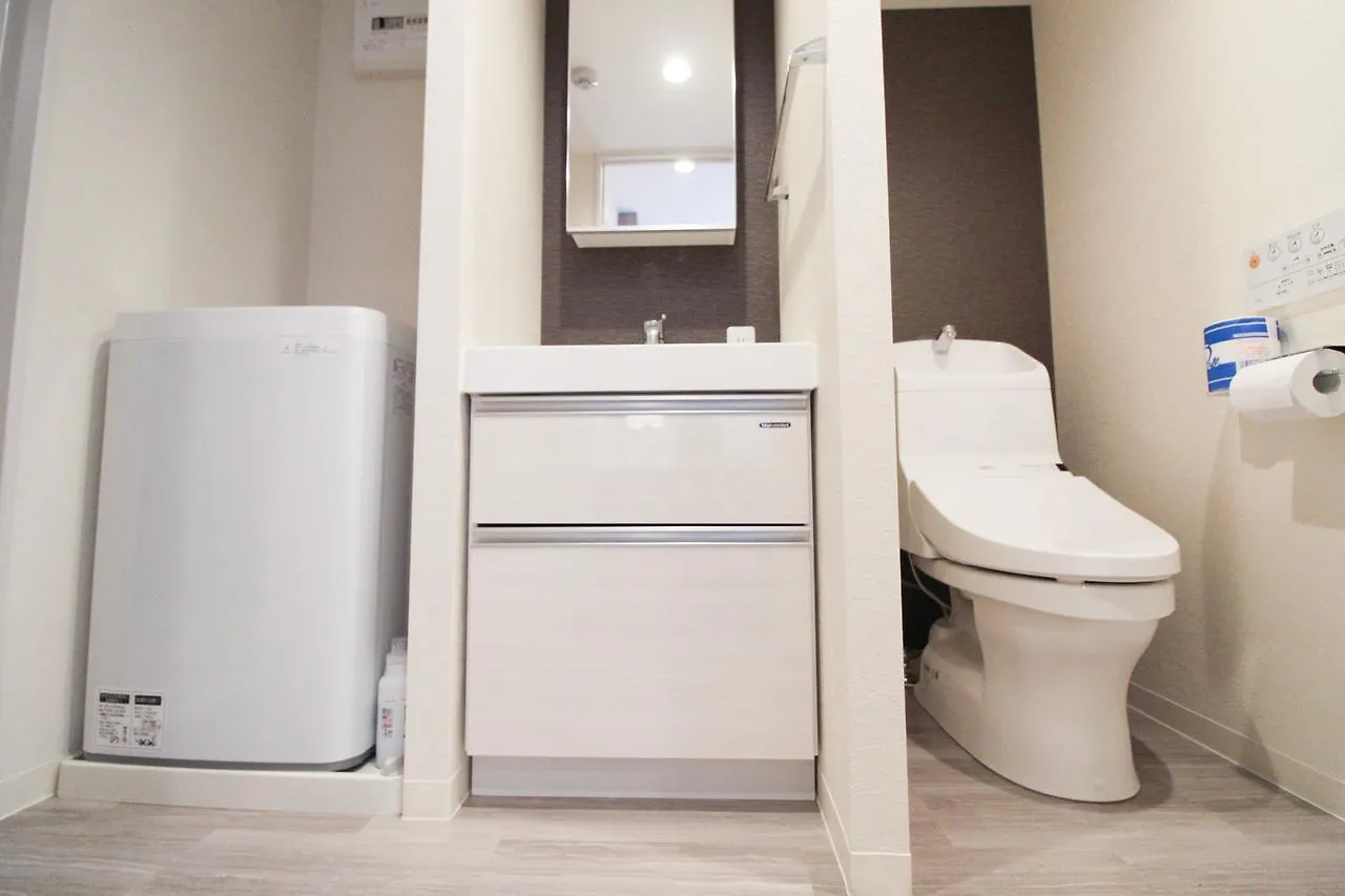 M-1 Tokyo Unoki Appartement 0*,  Japan